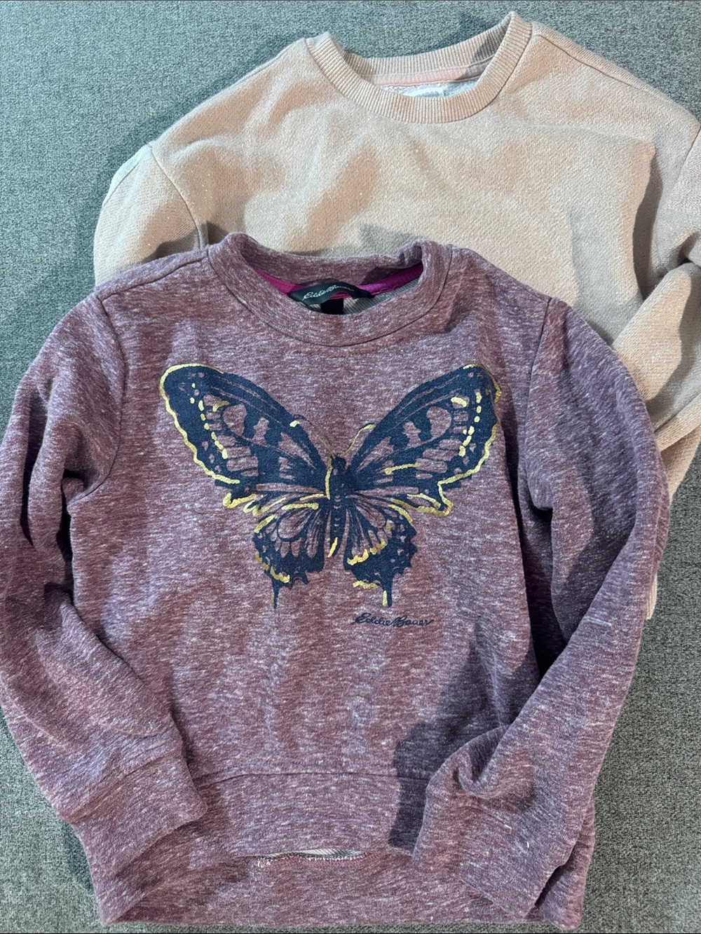 5/$15- Sweatshirt bundle size 5/6